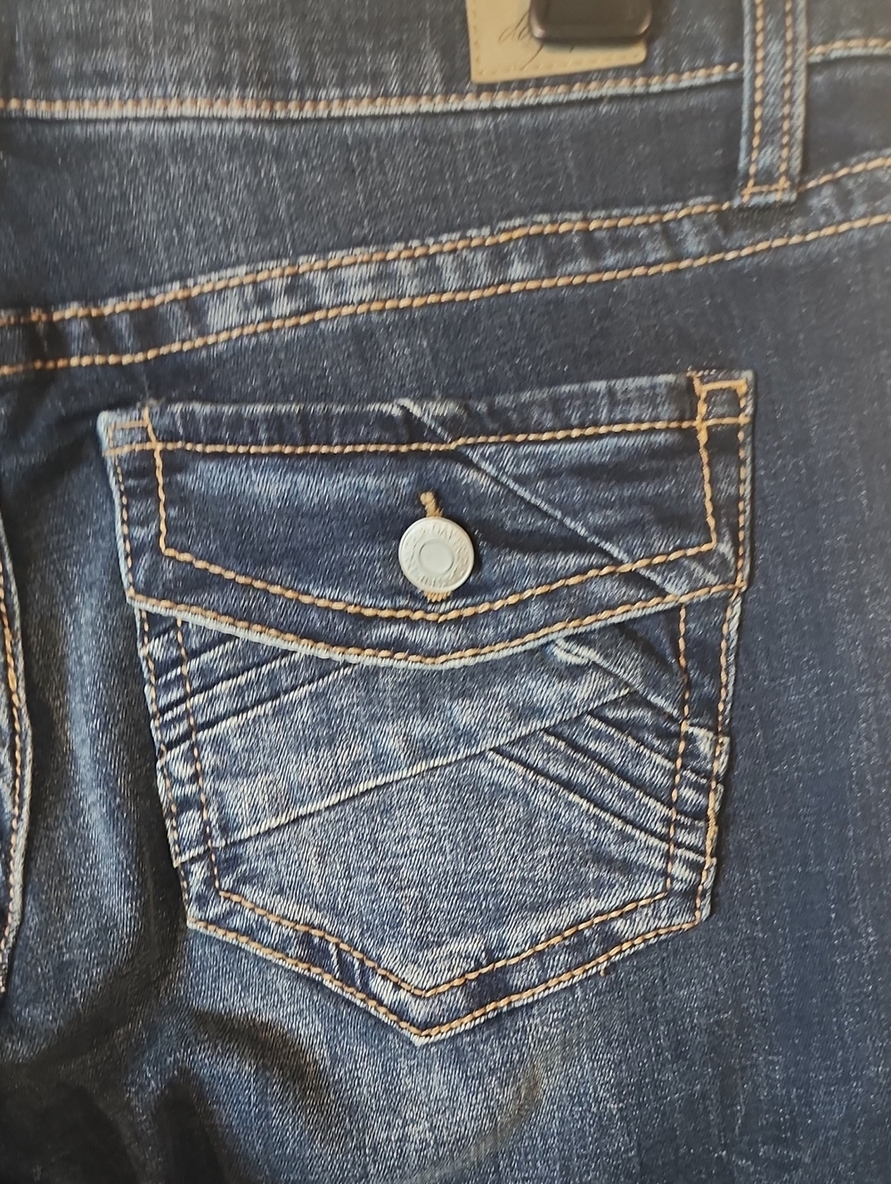 Daytrip Virgo Straight Jeans NWOT Size 31 - Picture 8 of 12